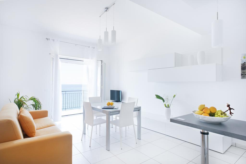 Vuelle Residence Apartments Capo dʼOrlando Kamer foto